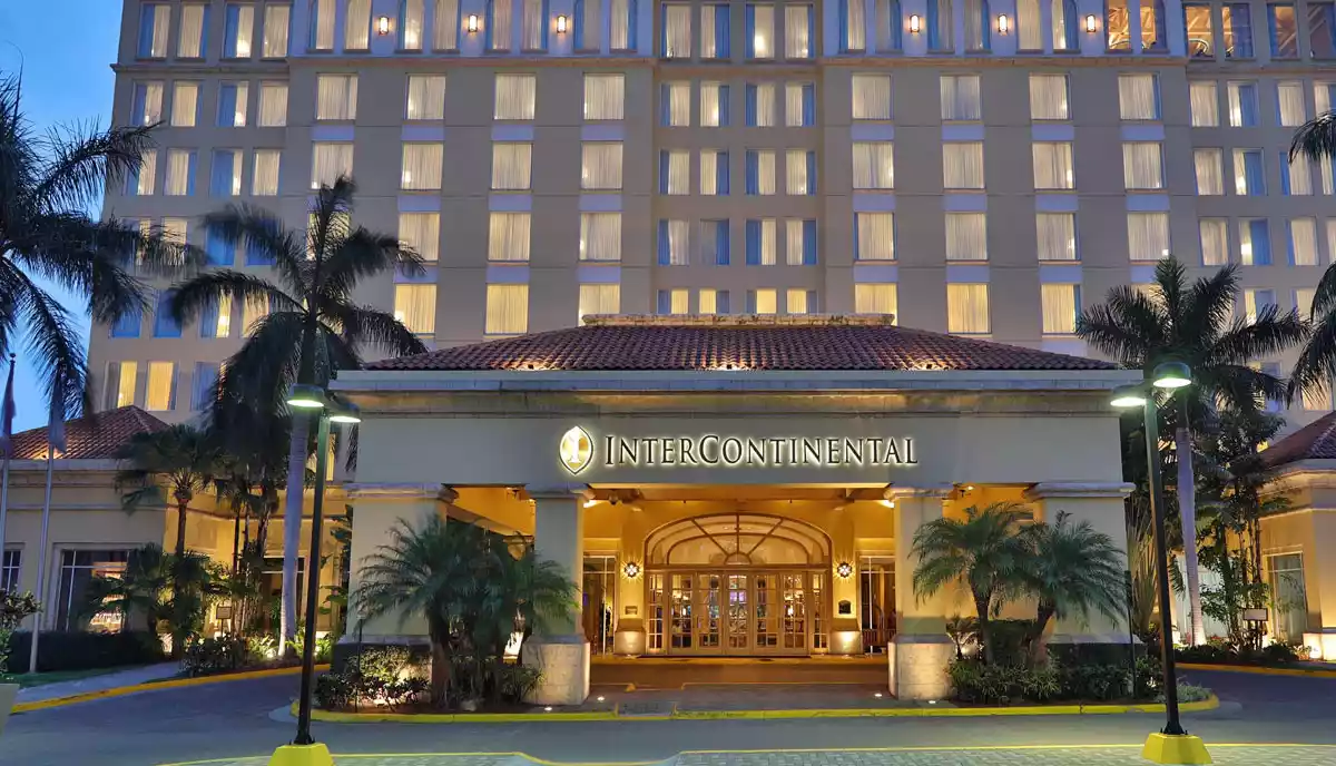 راهنمای انتخاب هتل