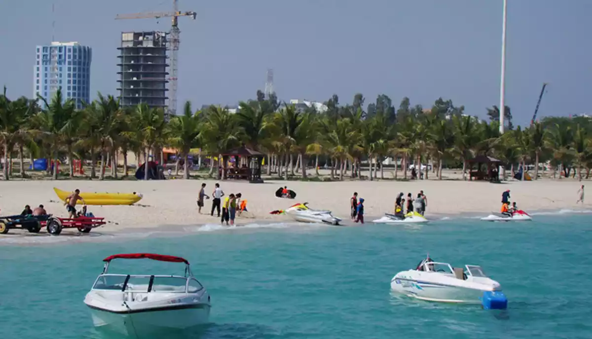 تفریحات آبی کیش