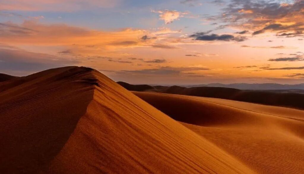 کویر مرنجاب اصفهان